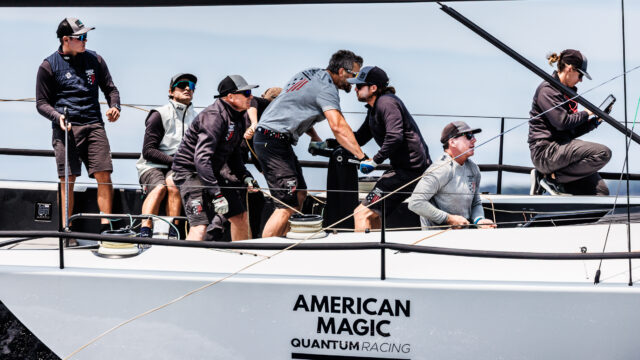 52 Super Series