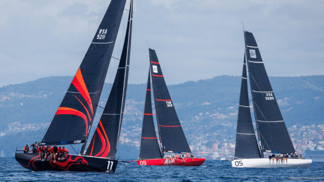 52 Super Series