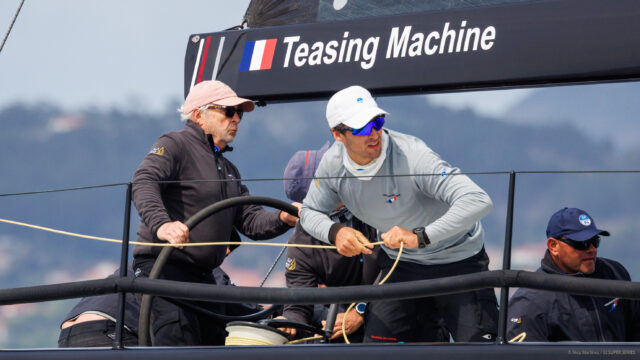 52 Super Series