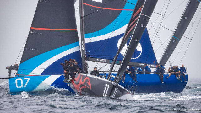 52 Super Series