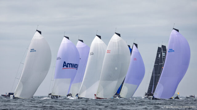 52 Super Series