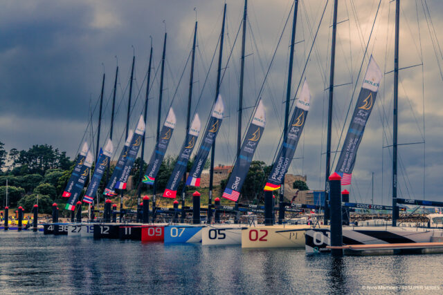 52 Super Series