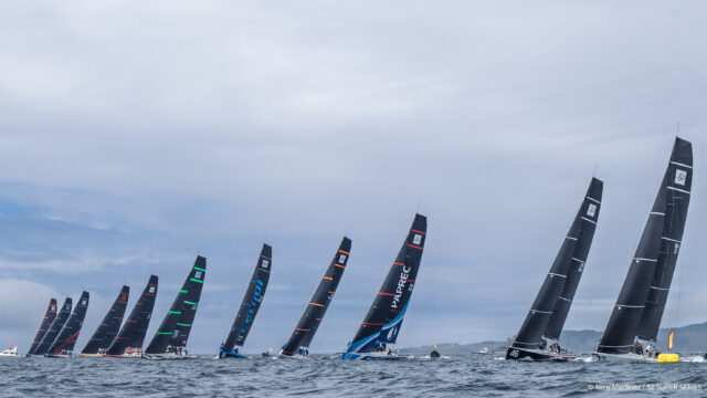52 Super Series