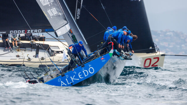 52 Super Series
