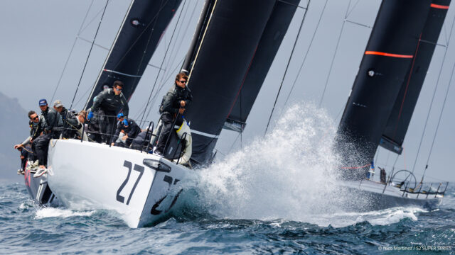 52 Super Series