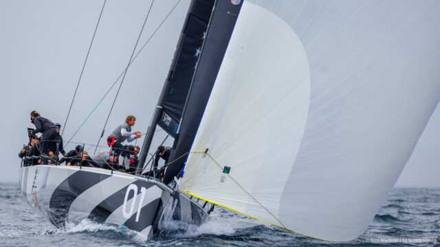 52 Super Series