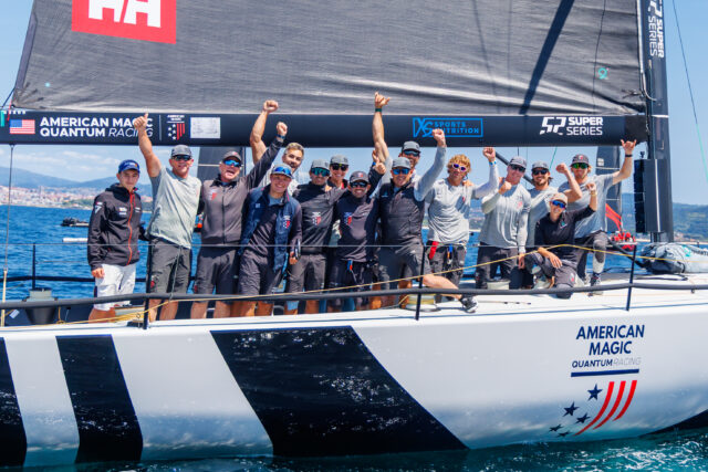 52 Super Series