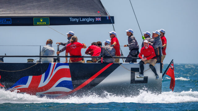 52 Super Series