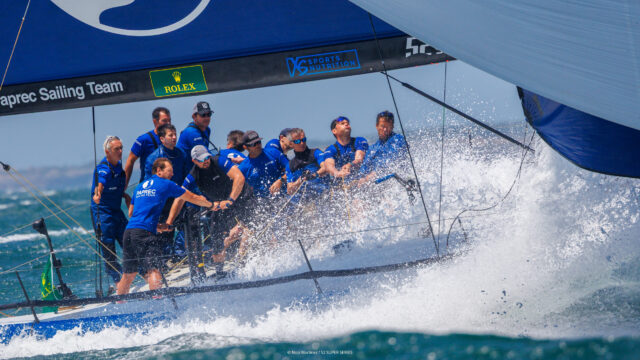 52 Super Series