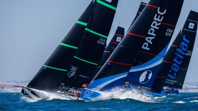 52 Super Series