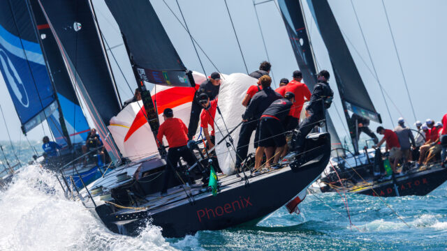 52 Super Series