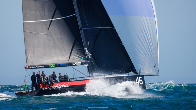 52 Super Series