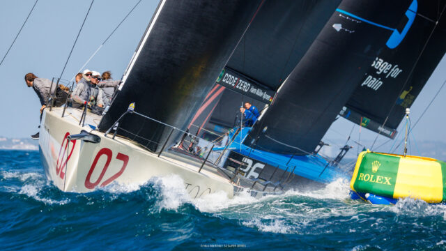 52 Super Series