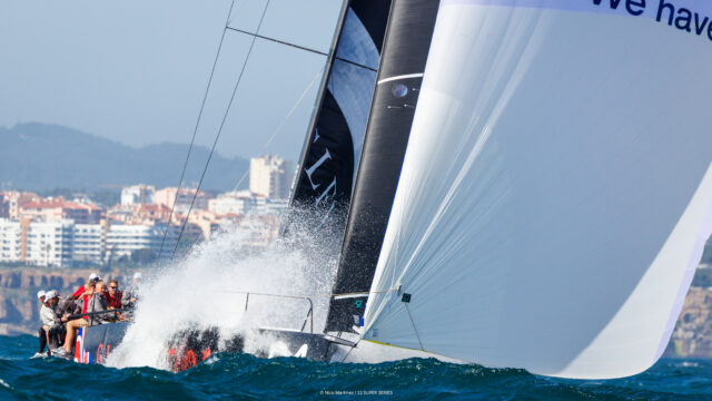 52 Super Series
