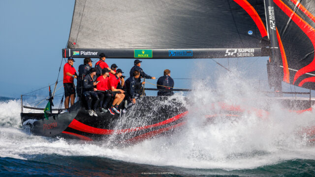 52 Super Series