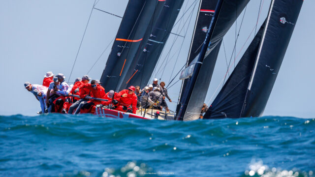 52 Super Series