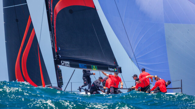 52 Super Series
