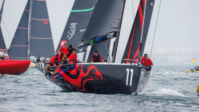 52 Super Series