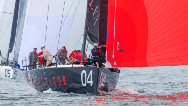 52 Super Series
