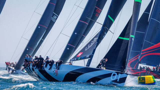 52 Super Series