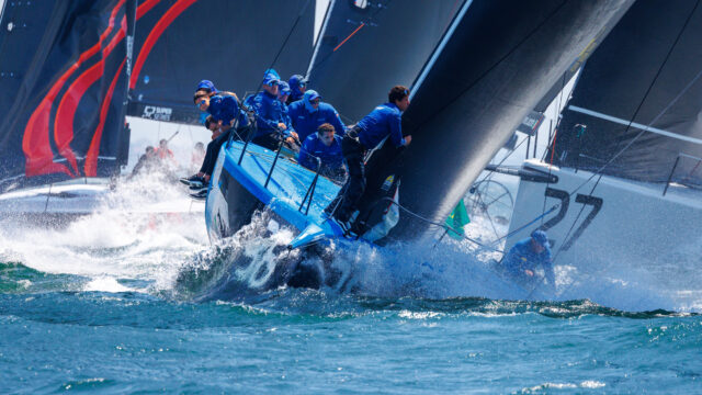 52 Super Series