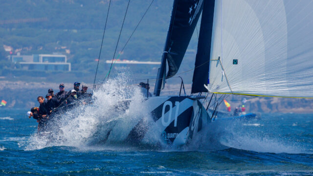 52 Super Series