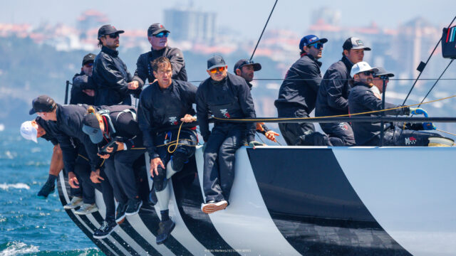 52 Super Series