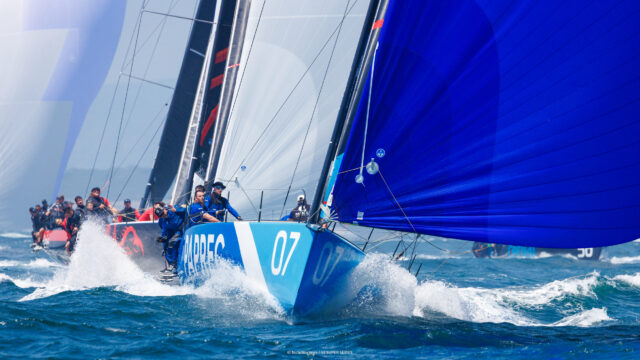 52 Super Series