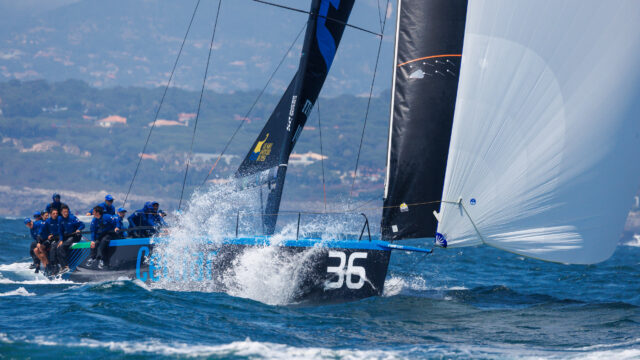 52 Super Series