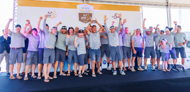 52 Super Series