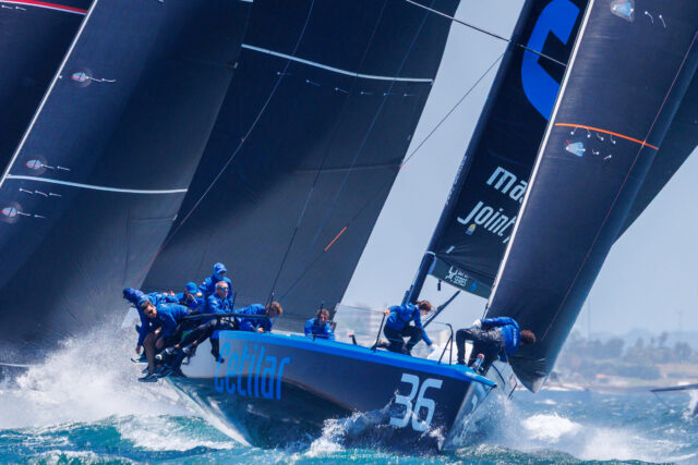 52 Super Series