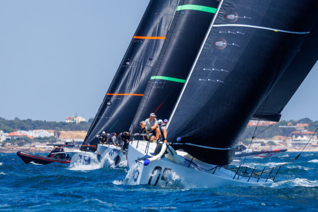 52 Super Series
