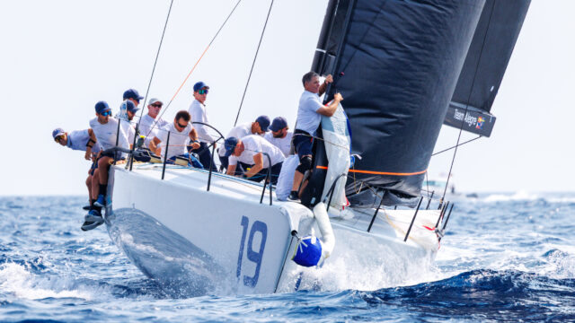 Alegre ring the changes with Puerto Portals opening win
