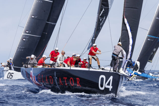 52 SUPER SERIES – PORTO CERVO – RANGE ROVER