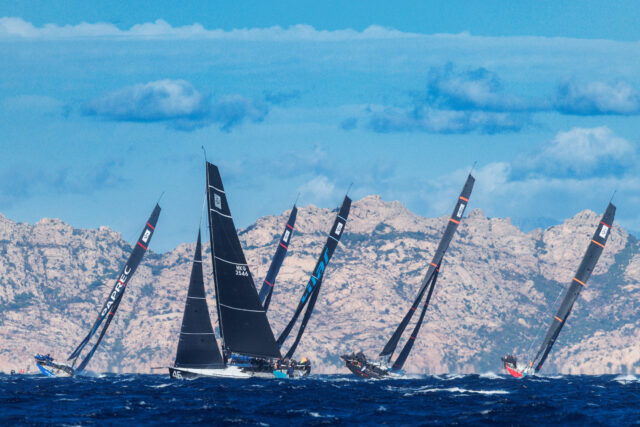 52 SUPER SERIES – PORTO CERVO – RANGE ROVER