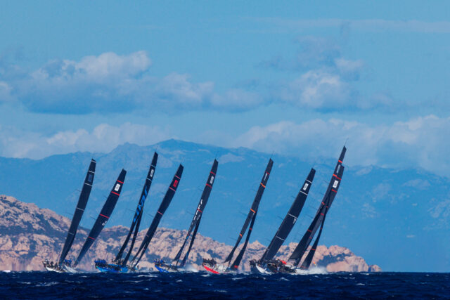 52 SUPER SERIES – PORTO CERVO – RANGE ROVER