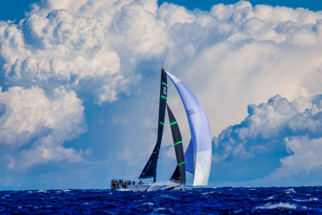 52 SUPER SERIES – PORTO CERVO – RANGE ROVER