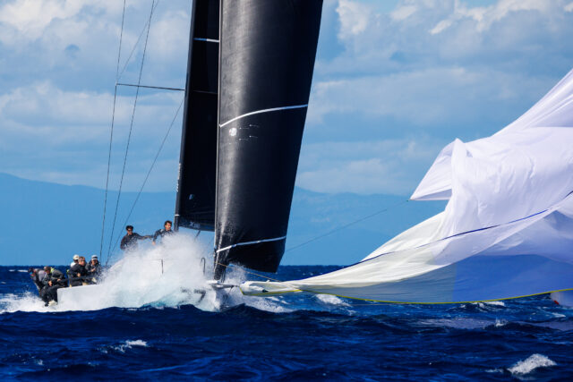 52 SUPER SERIES – PORTO CERVO – RANGE ROVER