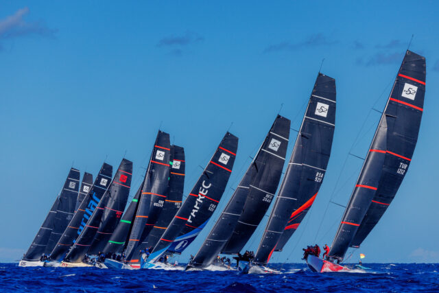 52 SUPER SERIES – PORTO CERVO – RANGE ROVER