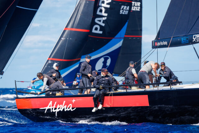 52 SUPER SERIES – PORTO CERVO – RANGE ROVER