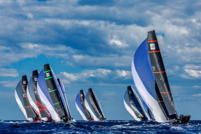 52 SUPER SERIES – PORTO CERVO – RANGE ROVER