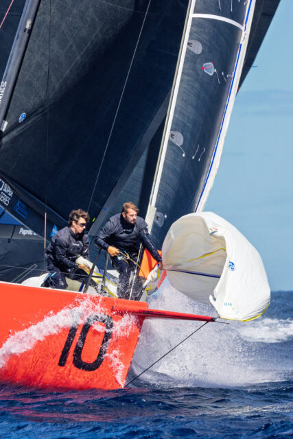 52 SUPER SERIES – PORTO CERVO – RANGE ROVER
